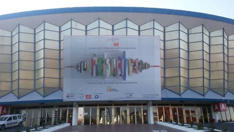 Cele mai vândute titluri la Gaudeamus 2015: ,,Biblia pierdută” de Igor Bergler, ,,Solenoid” de Mircea Cărtărescu, ,,Femeia în fața oglinzii” de Eric-Emmanuel Schmitt şi ,,Dezastrul de la Cernobîl” de Svetlana Aleksievici